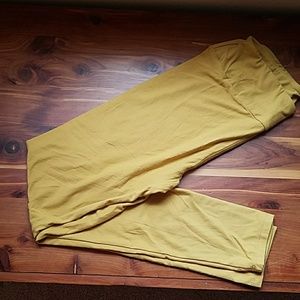 Lularoe leggings moving sale